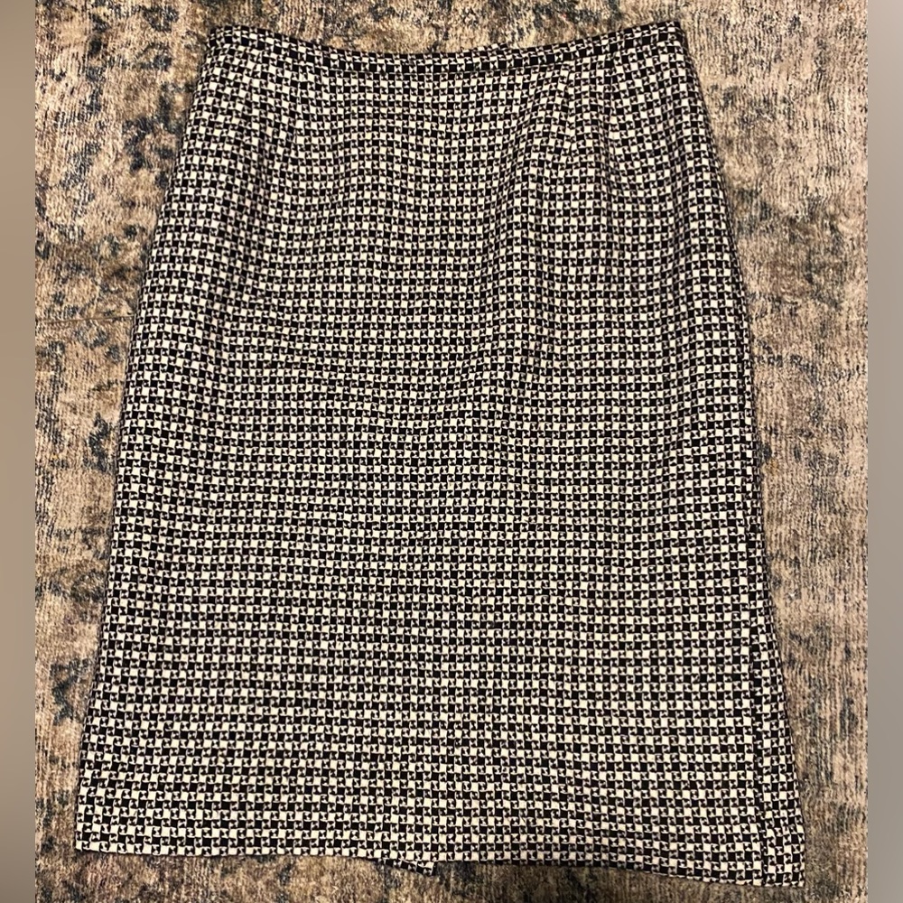 Talbots wool houndstooth skirt size 18